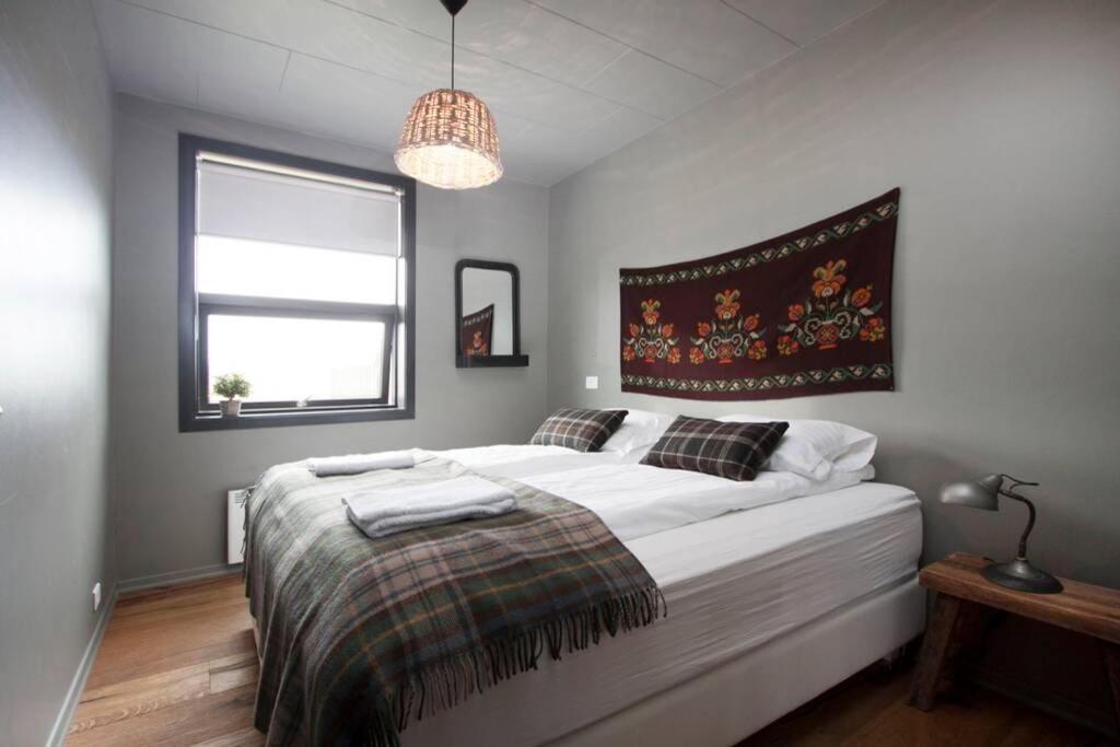 Ljarskogar Lodge Hjartharholtskirkja Экстерьер фото
